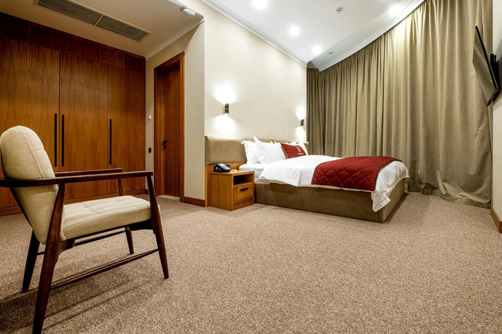 Mardan Hotel Shymkent Bagian luar foto