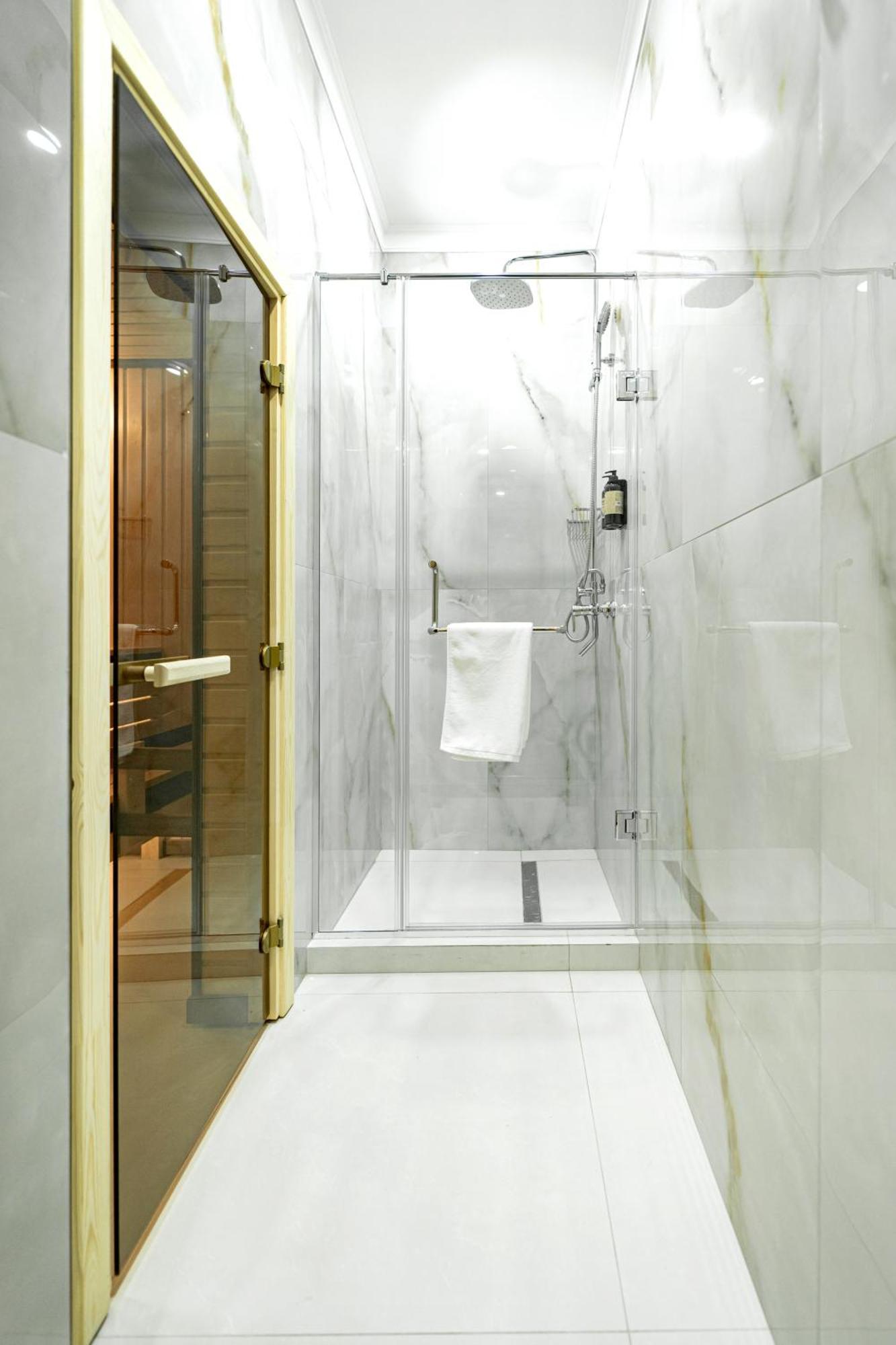 Mardan Hotel Shymkent Bagian luar foto