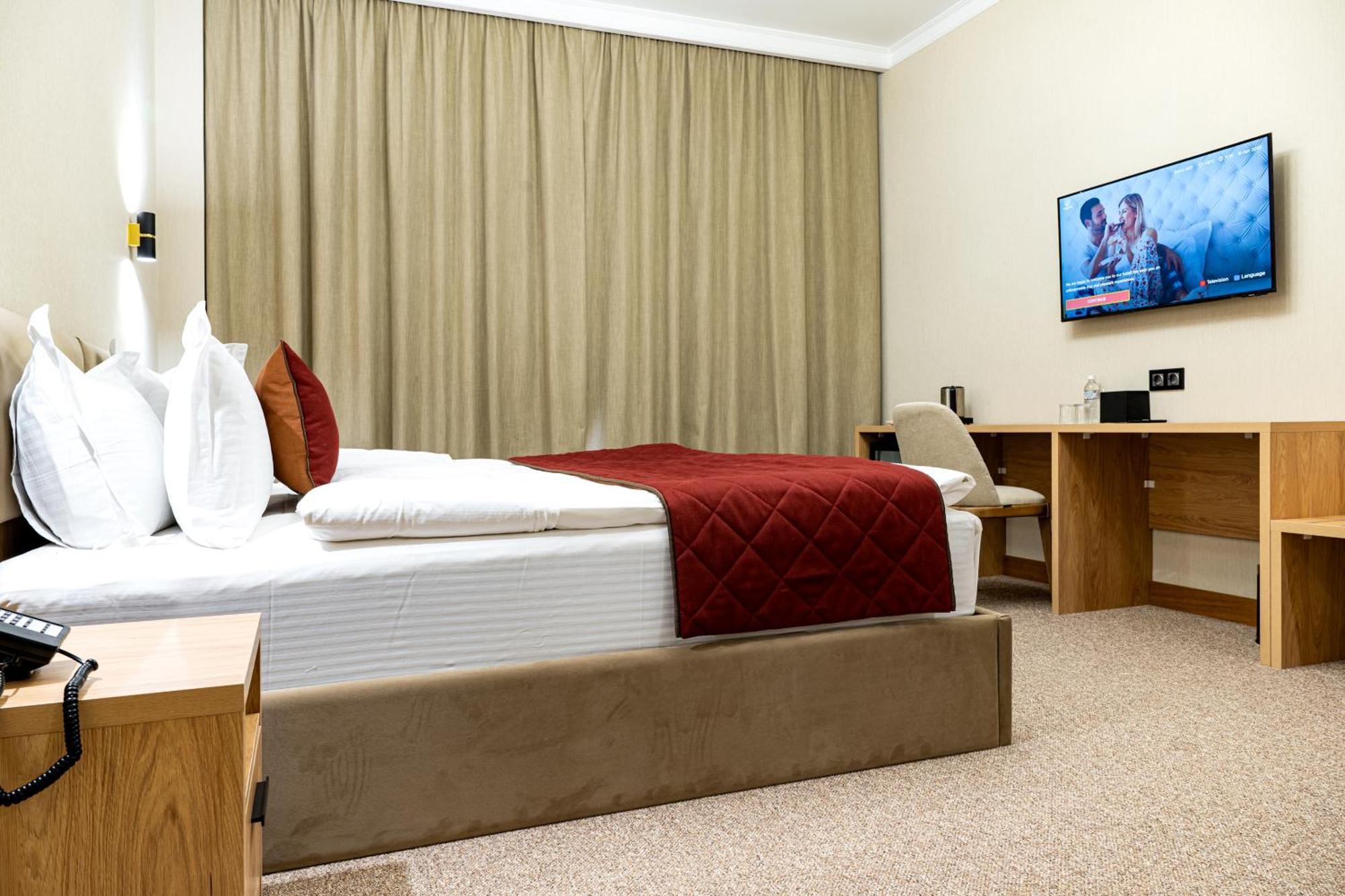 Mardan Hotel Shymkent Bagian luar foto