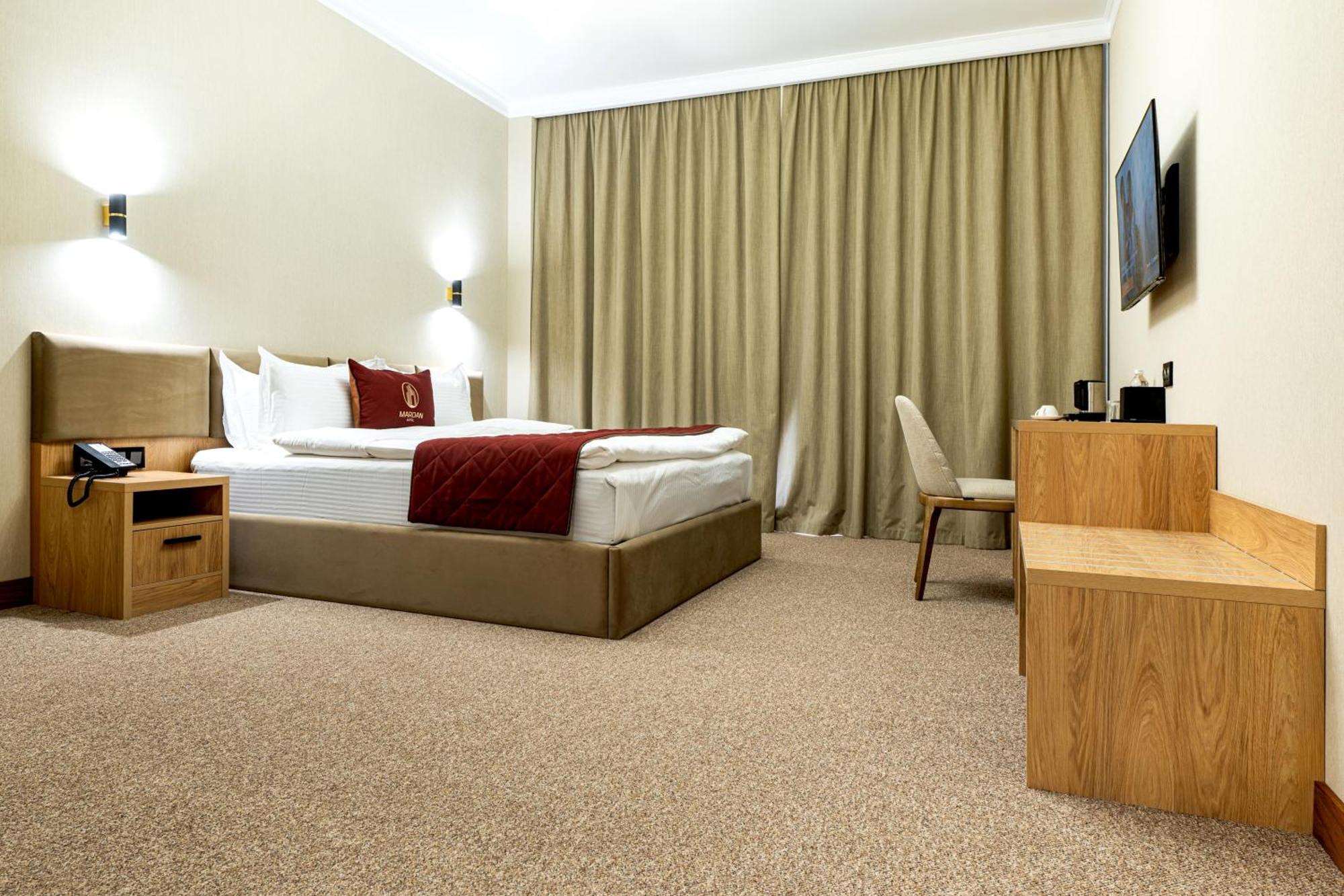 Mardan Hotel Shymkent Bagian luar foto