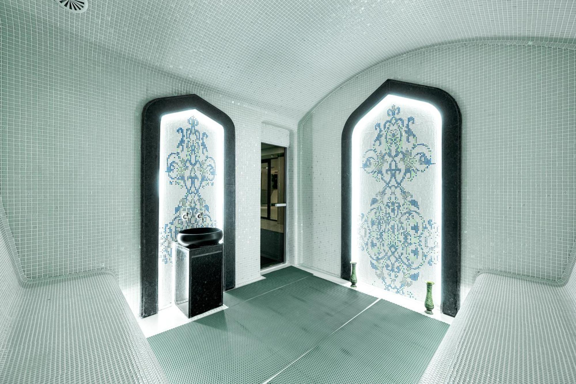 Mardan Hotel Shymkent Bagian luar foto