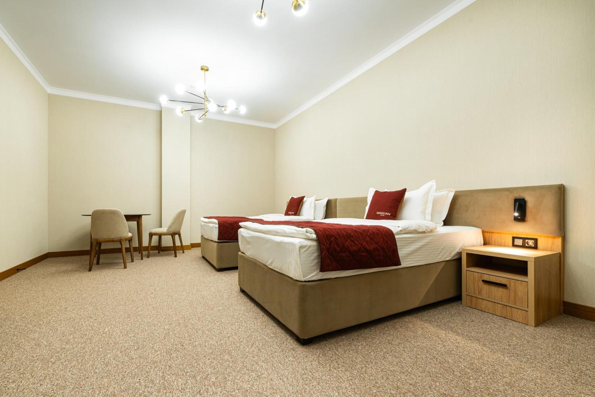 Mardan Hotel Shymkent Bagian luar foto
